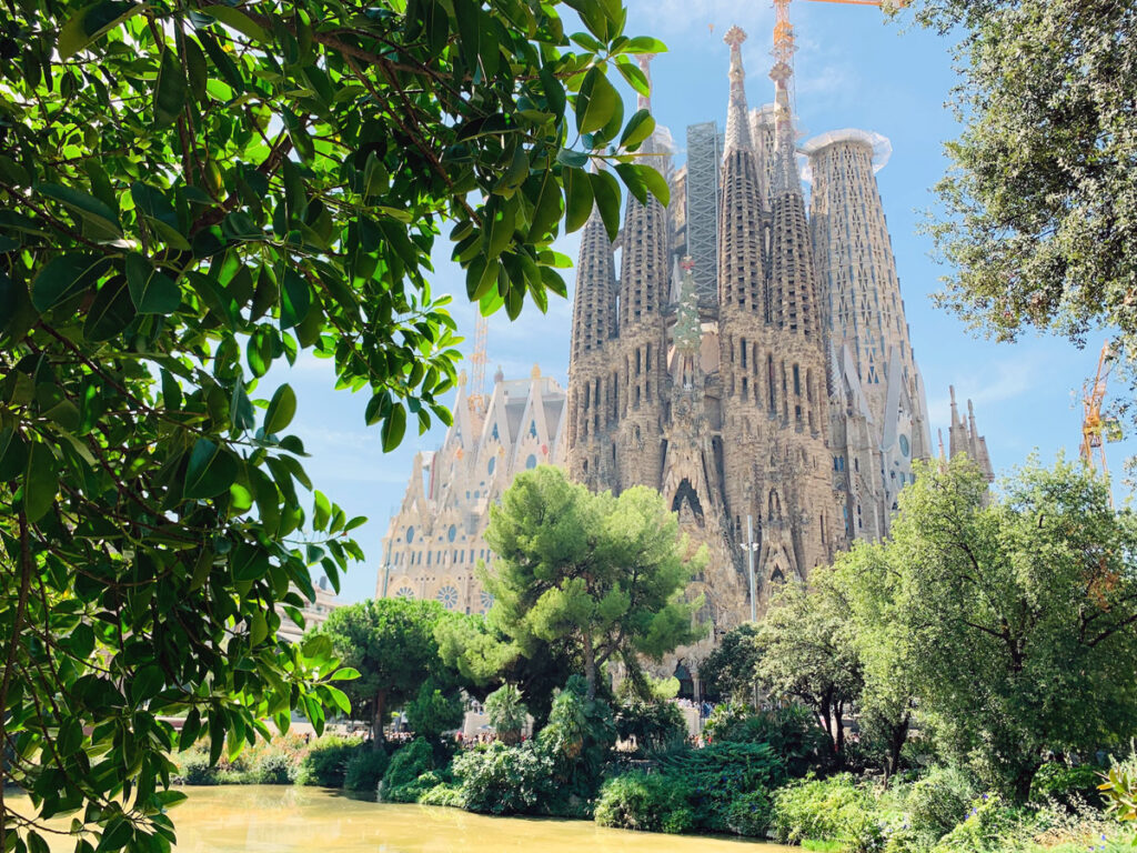 barcelona-sehenswuerdigkeiten-sagrada-familia-z