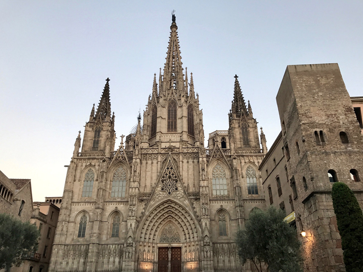 barcelona-sehenswuerdigkeiten_Catedral_Santa_Creu_Santa_Eulalia