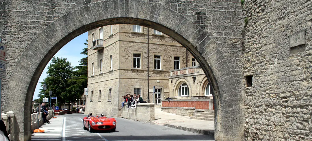 Die Mille Miglia zu Gast in der ältesten Republik: San Marino