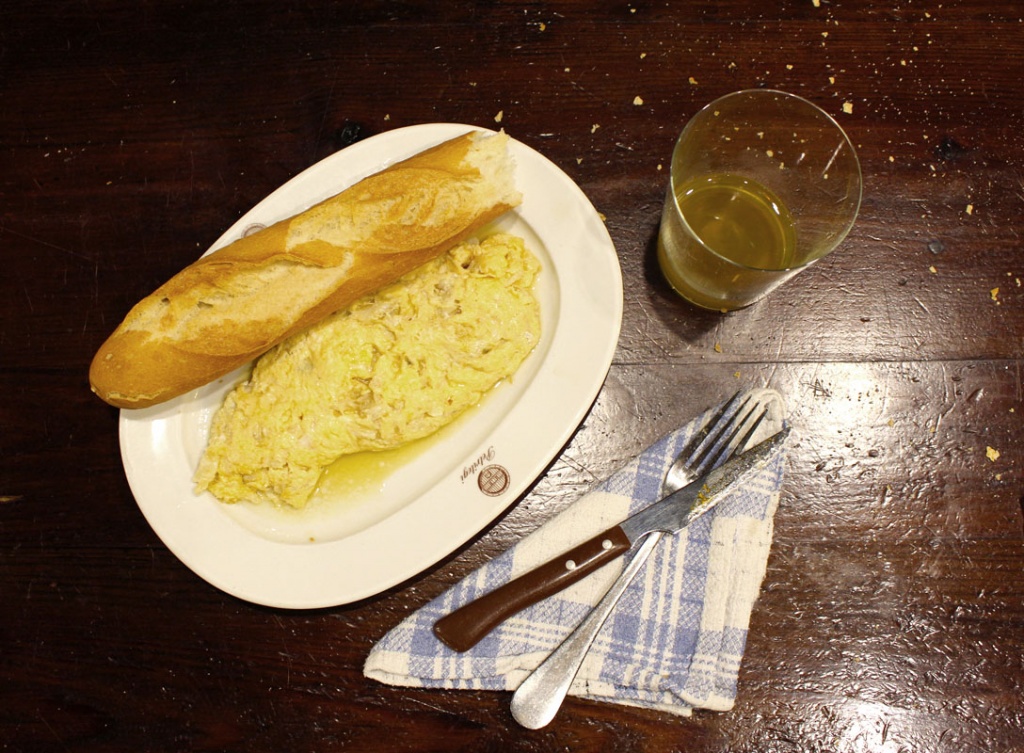 sehenswuerdigkeiten-san-sebastian-reisetipps-baskenland-reisetipps-spanien-astigarraga-petritegi-omelette-morue