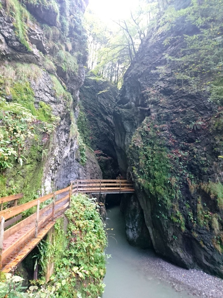 sehenswuerdigkeiten-dornbirn-reisetipps-vorarlberg-reisetipps-oesterreich-alplochschlucht-eingang
