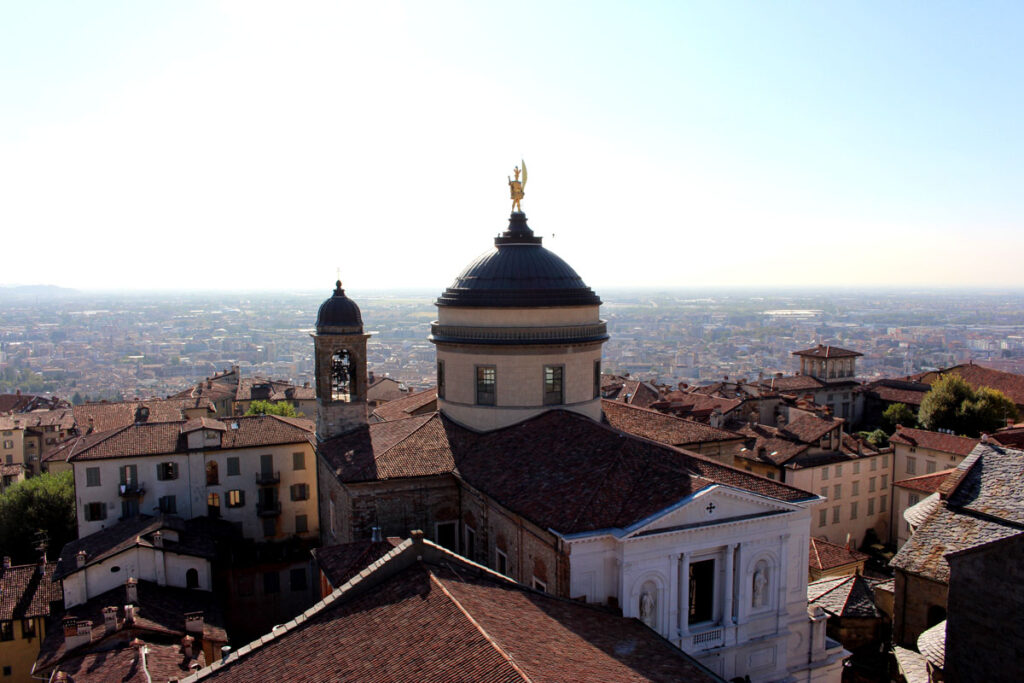 plaatsen-te-zien-in-bergamo-kathedraal-San-Alessandro