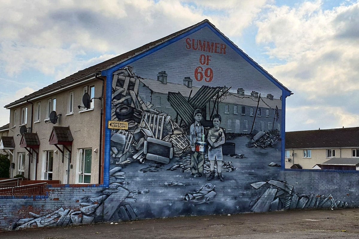 belfast-mural-summer-of-69