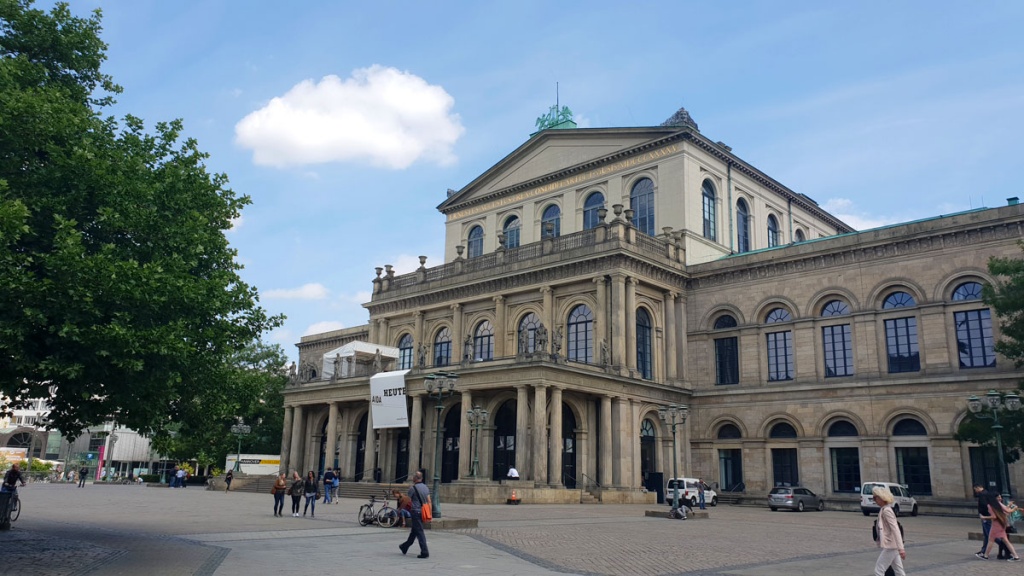 sehenswuerdigkeiten-hannover-reisetipps-niedersachsen-reisetipps-deutschland-staatsoper-hannover