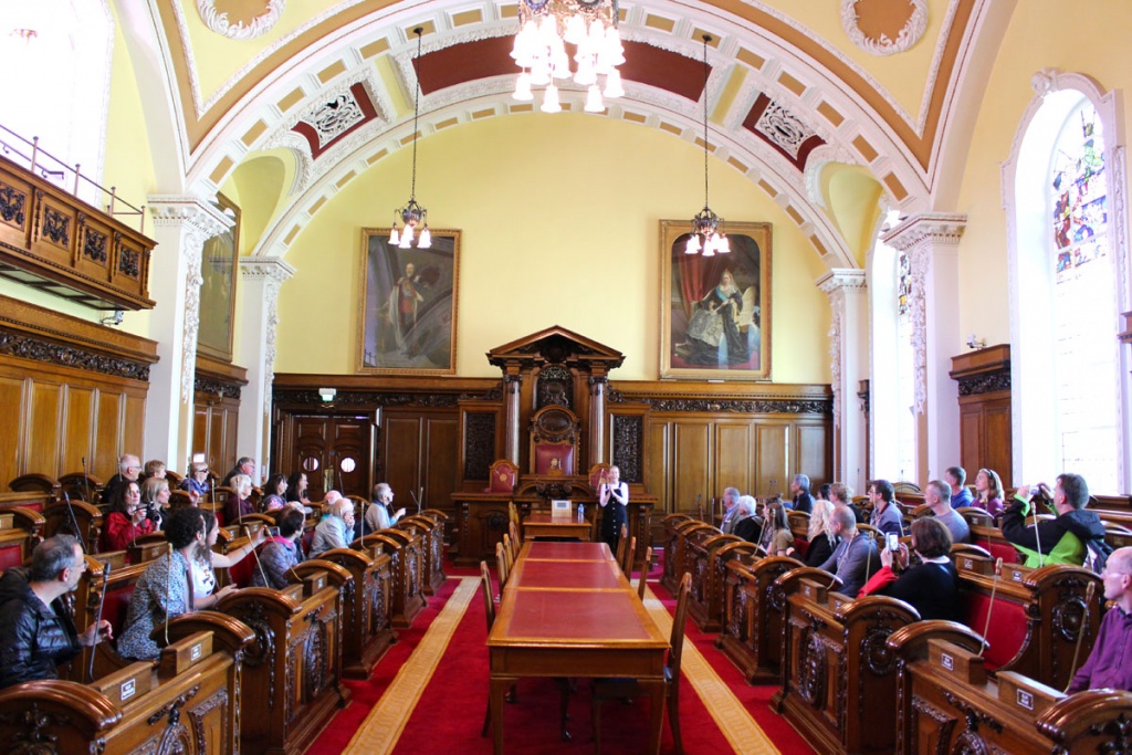 was-muss-man-in-belfast-gesehen-haben-belfast-city-hall-parlament