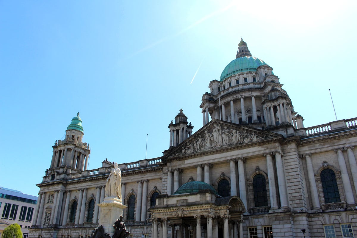 wat-moet-hebben-gezien-in-belfast-stadhuis-belfast