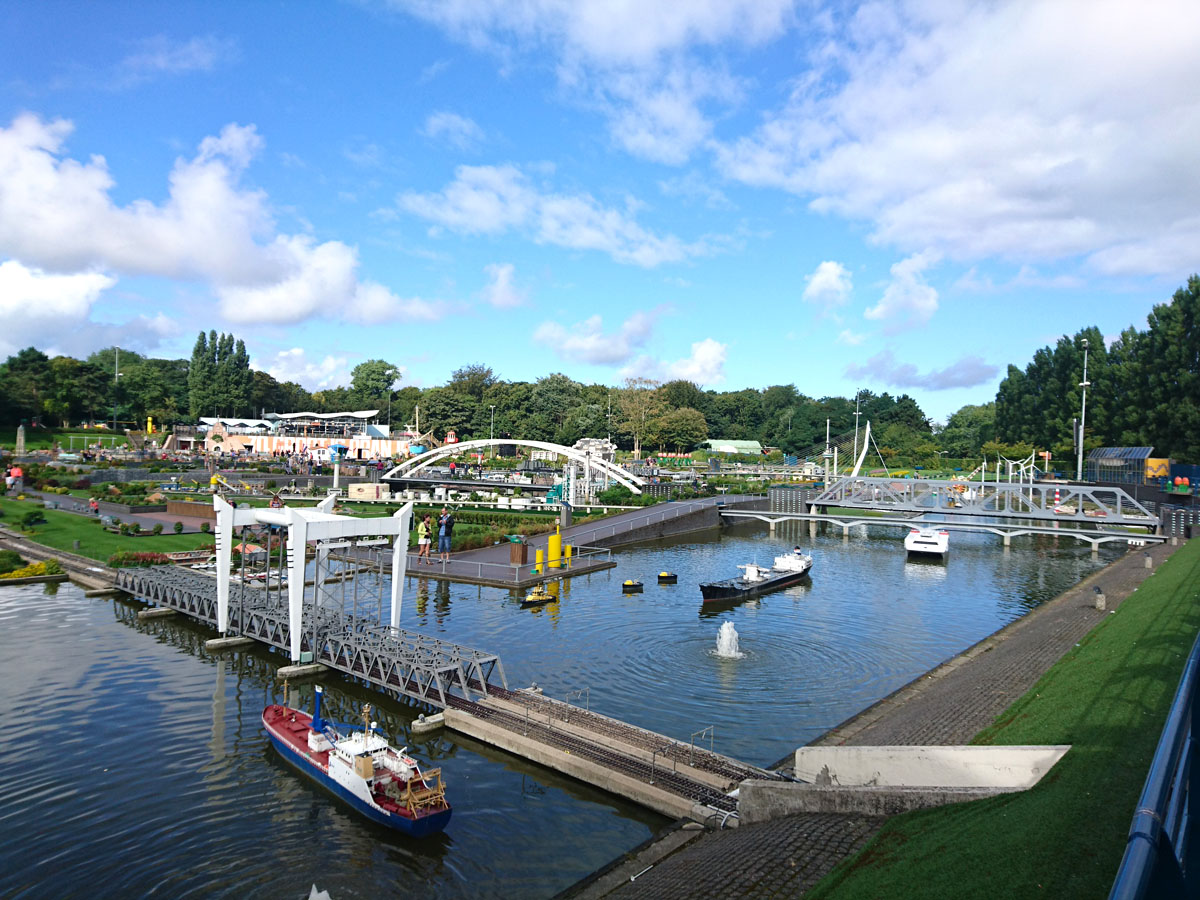 was-muss-man-in-den-haag-gesehen-haben-madurodam-hafen