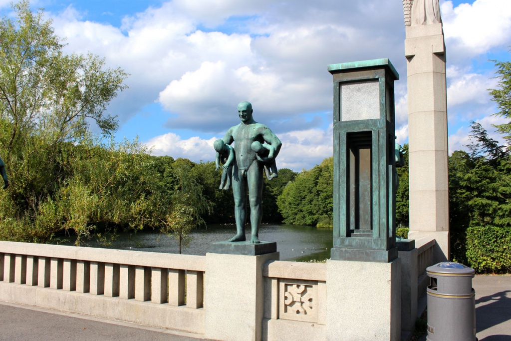 Was-muss-man-in-Oslo-gesehen-haben-Frognerpark-Vigeland-Skulpturenpark-skulpturen