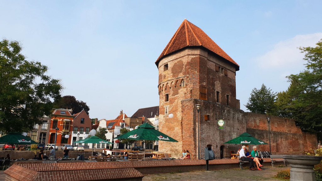 reisetipps-zwolle-staedtetrip-spaziergang-stadtmauer-zwolle