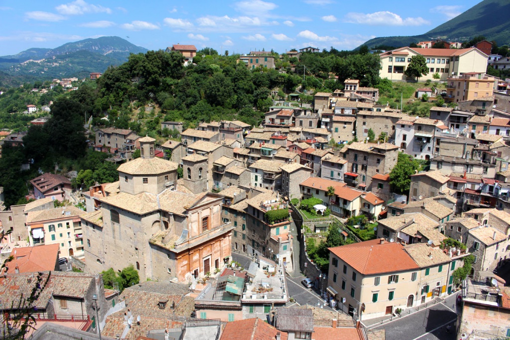 Subiaco-reistips-latium-reistips-italië-huegel-stad "srcset =" https://www.nicolos-reiseblog.de/wp-content/uploads/2019/02/Subiaco-travel-tips-latium-travel-tips-italia-huegel -stadt-1-1024x683.jpg 1024w, https://www.nicolos-reiseblog.de/wp-content/uploads/2019/02/Subiaco-reisetipps-latium-reisetipps-italien-huegel-stadt-1-300x200. jpg 300w, https://www.nicolos-reiseblog.de/wp-content/uploads/2019/02/Subiaco-reisetipps-latium-reisetipps-italien-huegel-stadt-1-800x533.jpg 800w, https: // www.nicolos-reiseblog.de/wp-content/uploads/2019/02/Subiaco-reisetipps-latium-reisetipps-italien-huegel-stadt-1.jpg 1200w "sizes =" (max-width: 1024px) 100vw, 1024px "/></figure>
<h2>Lijst met bezienswaardigheden in Subiaco</h2>
<ul>
<li><strong><span style=