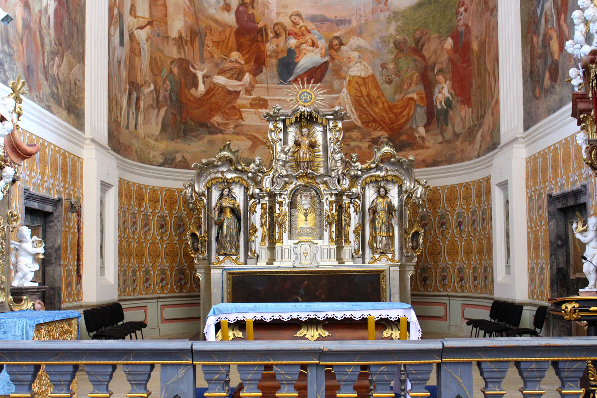 St-Josephs-Kirche-kloster-gruessau-reisetipps-niederschlesien-reisetipps-polen-innen-kapellen