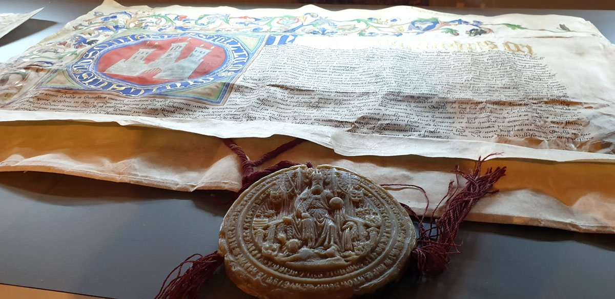 altes-rathaus-sammlung-urkunde-was-muss-man-in-bratislava-gesehen-haben-nicolos-reiseblog