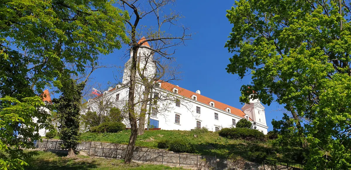 Burg Bratislava | Die weiße Krone auf dem Burgberg