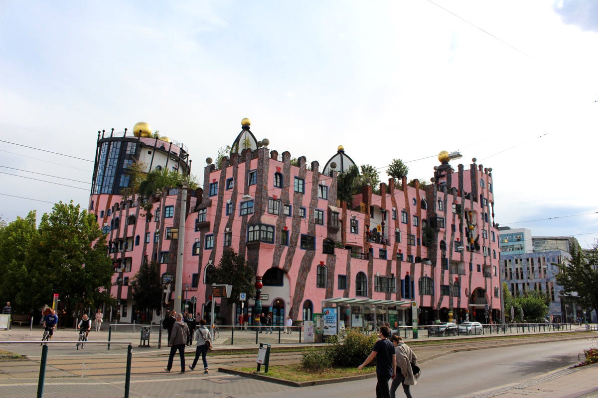 hundertwasserhaus-gruene-zitadelle-magdeburg