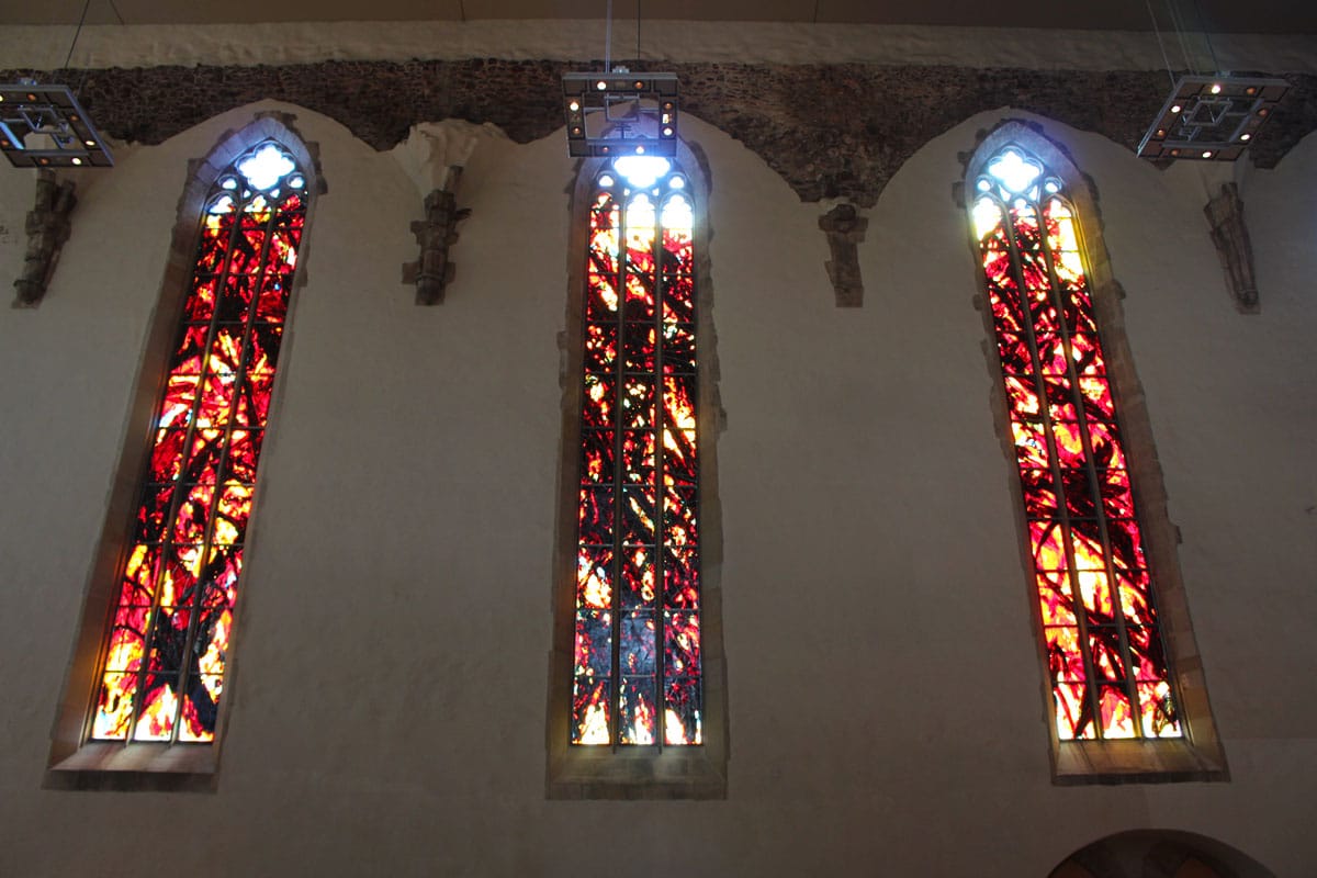 johanniskirche-magdeburg-fenster