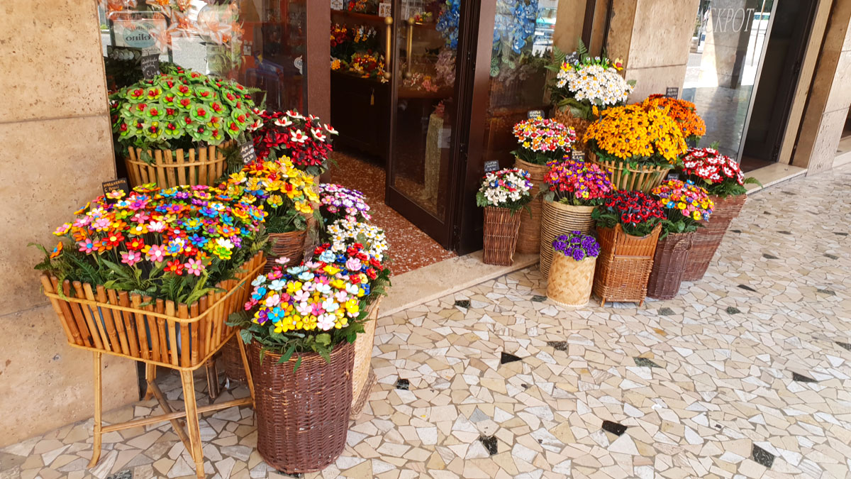 sehenswuerdigkeiten-sulmona-confetti-laden