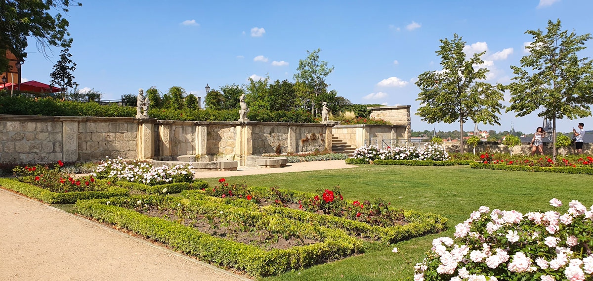 quedlinburg-sehenswuerdigkeiten-burgberg-gartenanlage