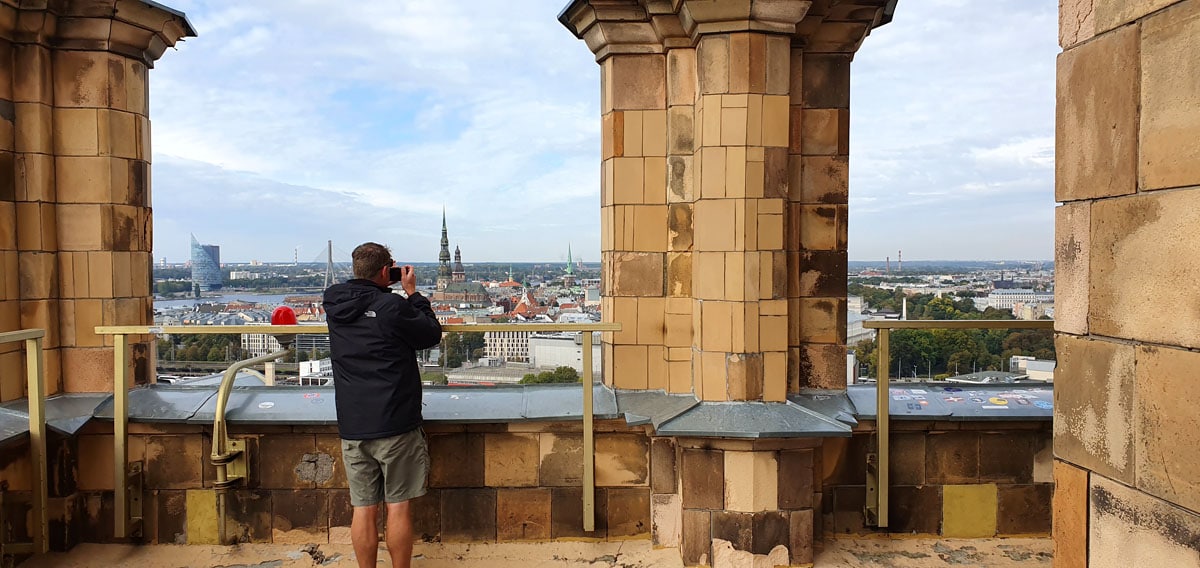 riga-sehenswuerdigkeiten-Lettische-Akademie-Wissenschaften-observation-deck