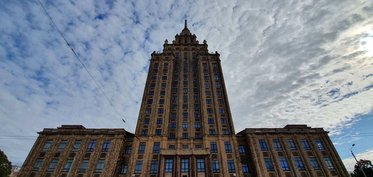 riga-sehenswuerdigkeiten-Lettische-Akademie-Wissenschaften