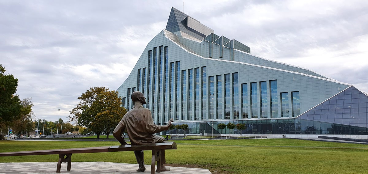 riga-sehenswuerdigkeiten-lettische-Nationalbibliothek