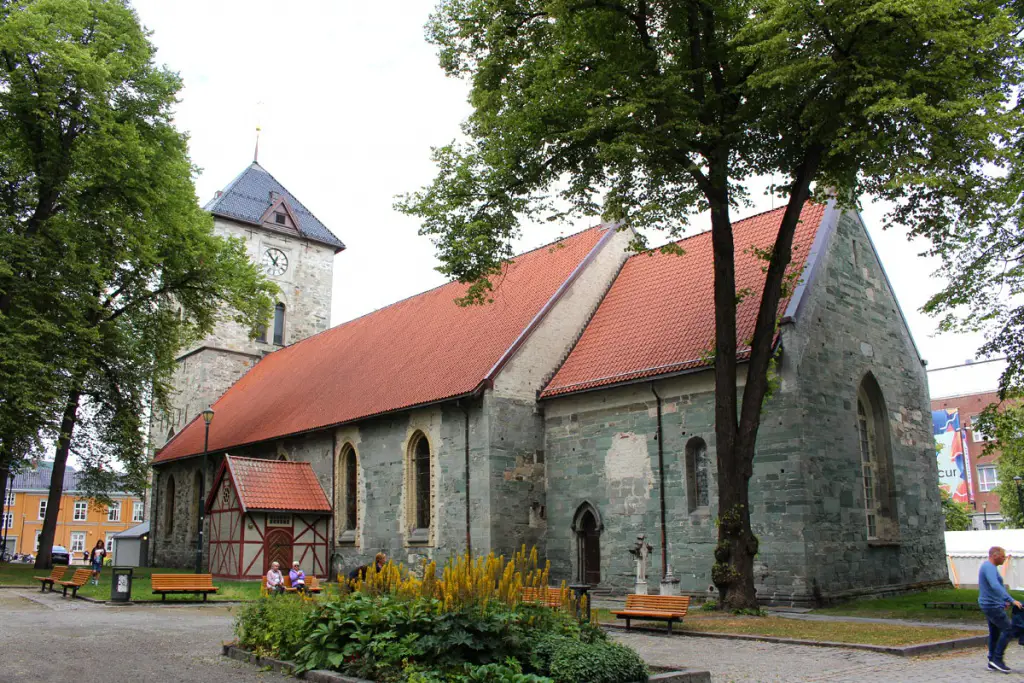 staedtetrip-trondheim-reisetipps-wochenende-Var-Frue-Kirke