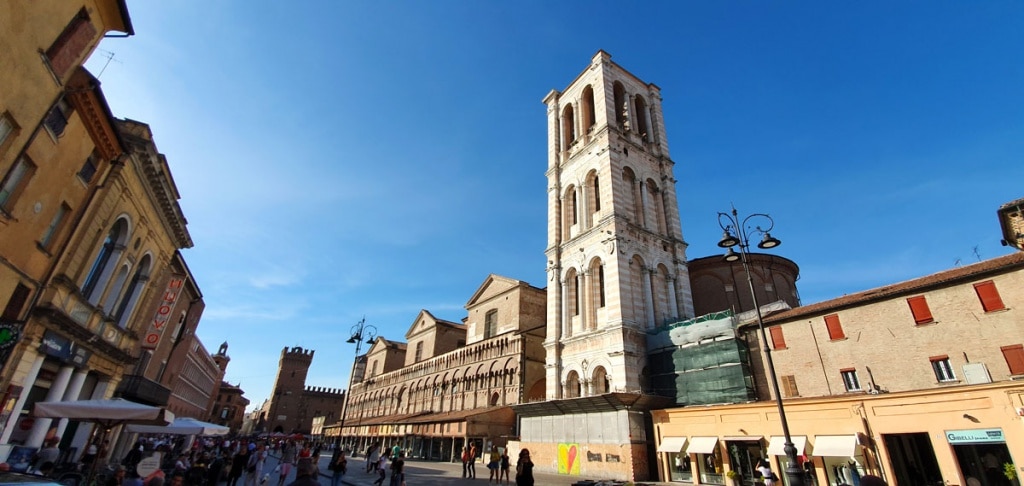 Top 10 Ferrara Sehenswürdigkeiten | Tipps & Karte