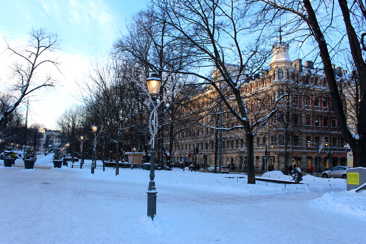 helsinki-sehenswuerdigkeiten-esplanadi-winter