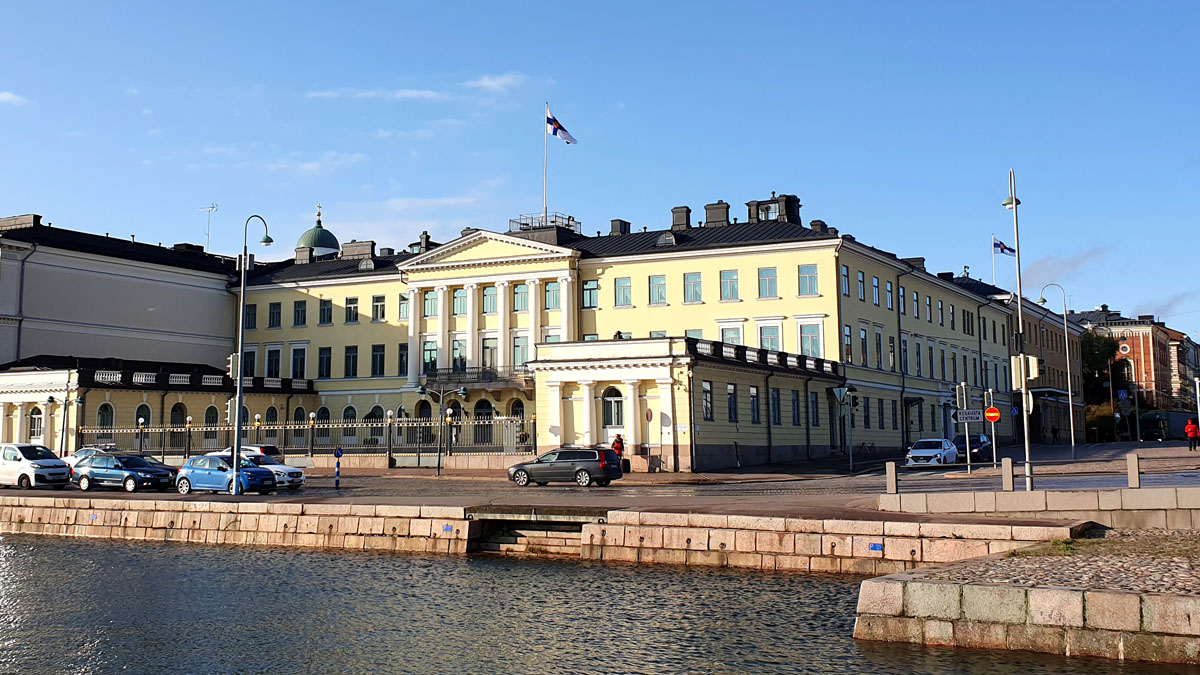 helsinki-sehenswuerdigkeiten-praesidentenpalast-z