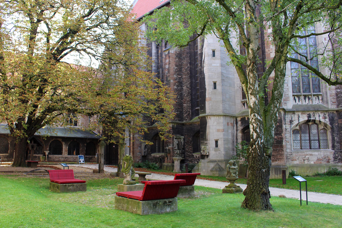 aegidienkirche-braunschweig-garten