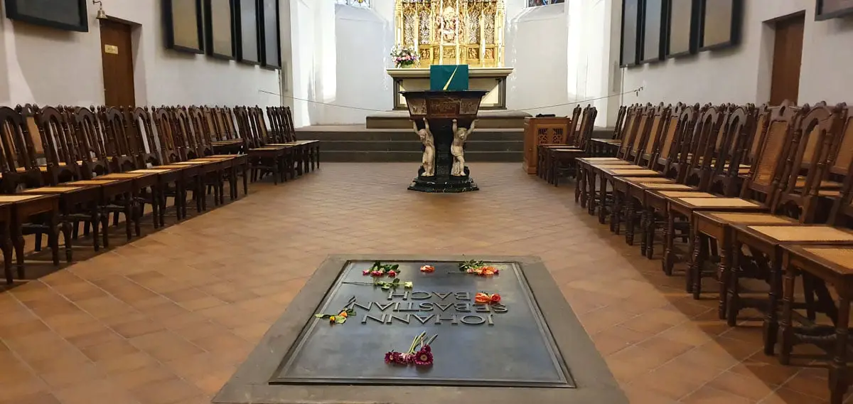 thomaskirche-leipzig-grab-johann-sebastian-bach