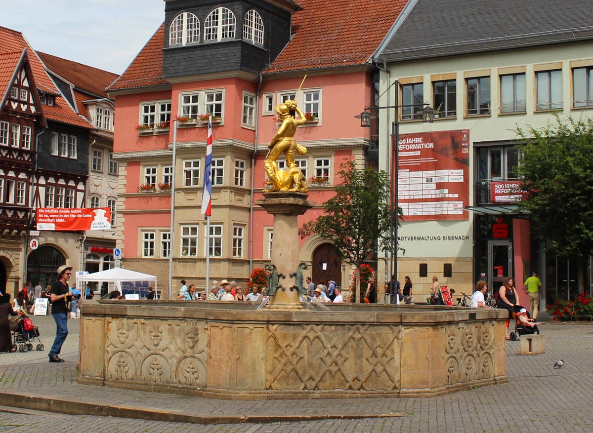 altstadt-eisenach-georgsbrunnen 