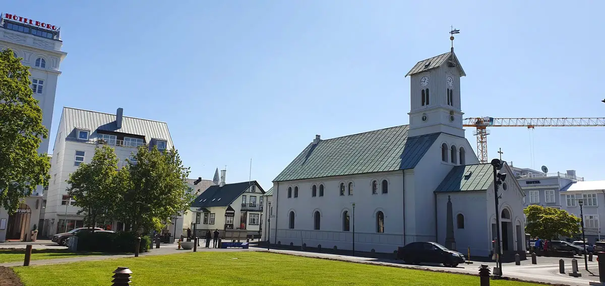 reykjavik-sehenswuerdigkeiten-Domkirkja
