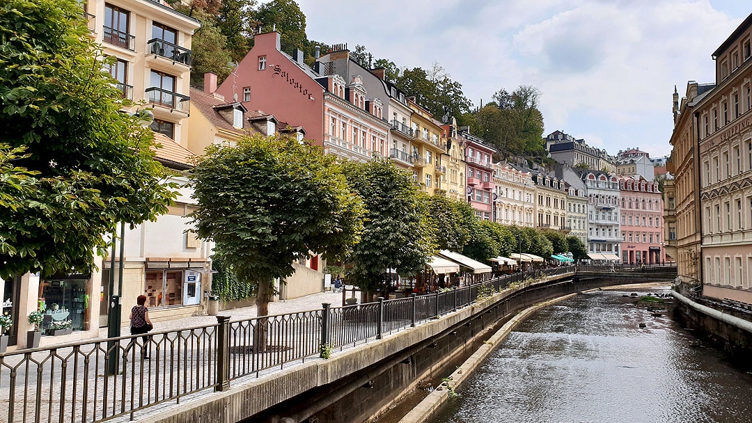 Die 12 beliebtesten Karlsbad Sehenswürdigkeiten und Tipps