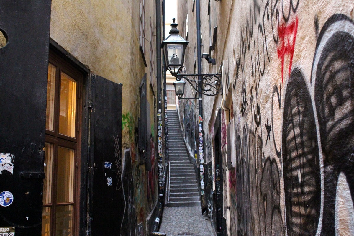 stockholm-schmalste-gasse