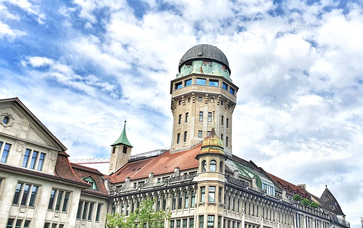 zuerich-sehenswuerdigkeiten-urania-sternwarte