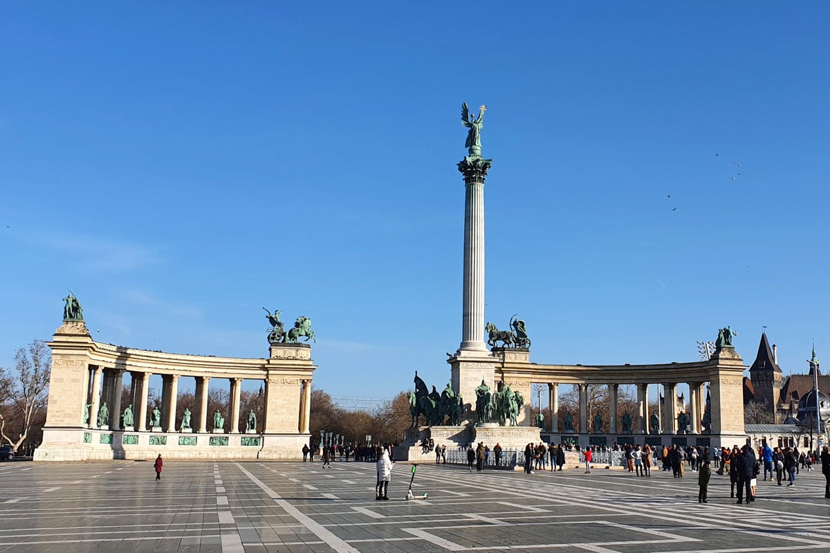 Budapest-Sehenswuerdigkeiten-heldenplatz