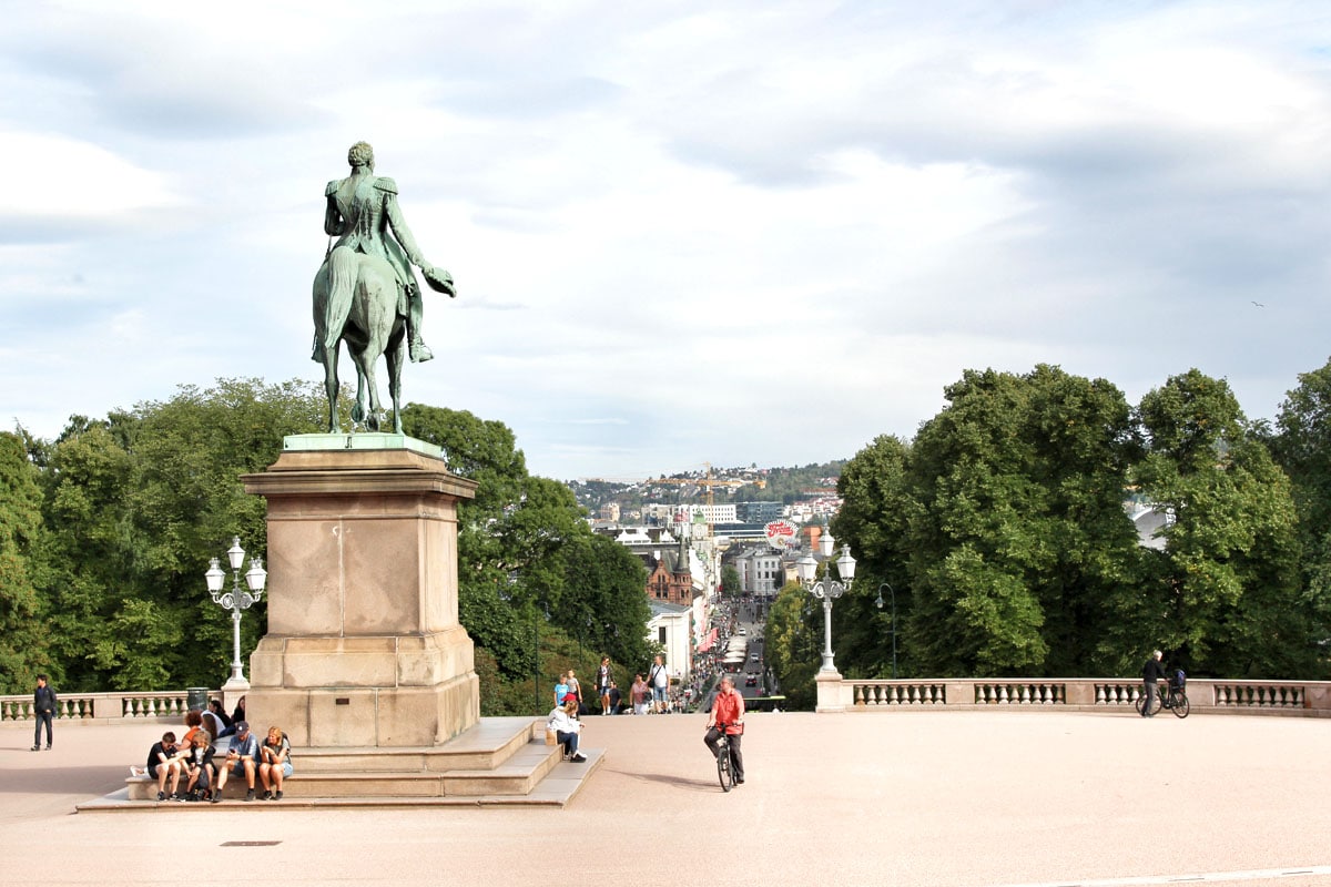 Koenigliches-Schloss-Oslo-ausblick