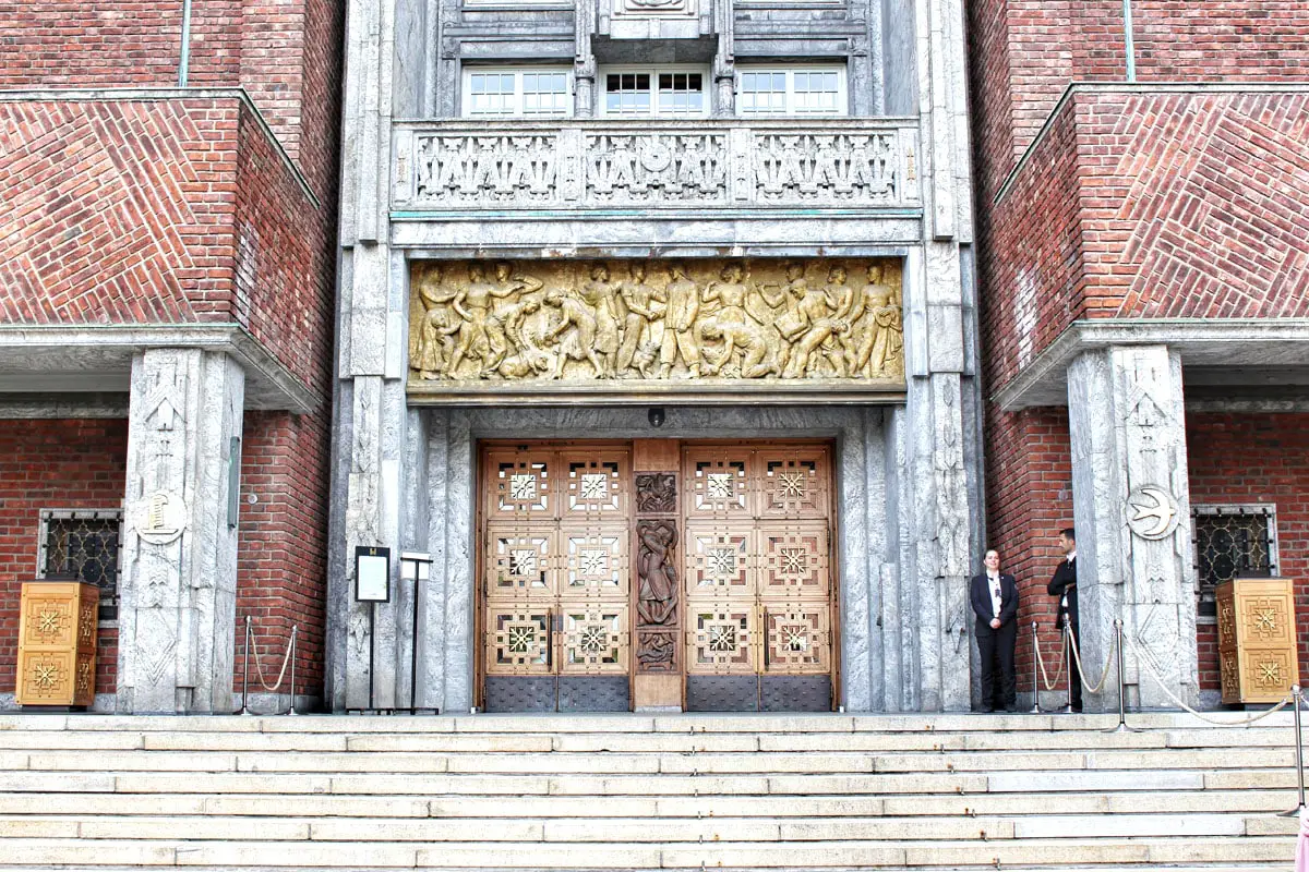 Rathaus-Oslo-portal