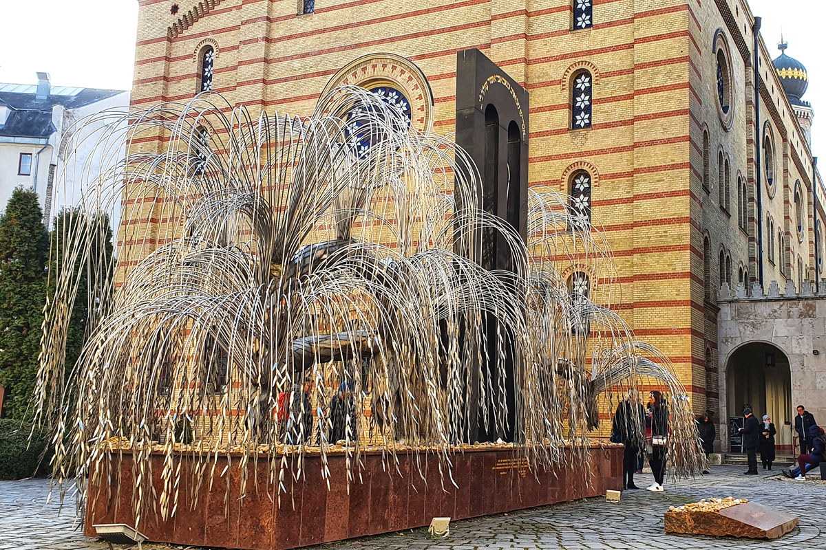 budapest-synagoge-lebensbaum