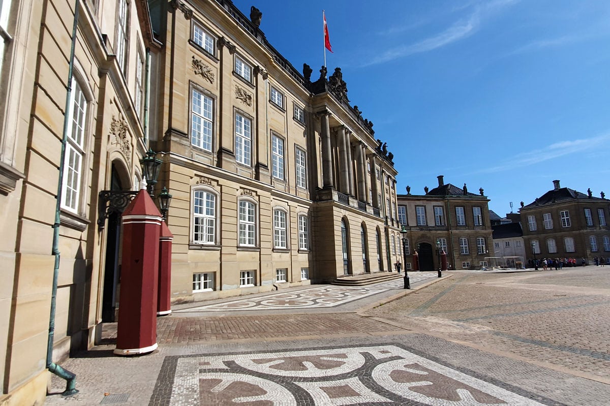 schloss-amalienborg-perspektive