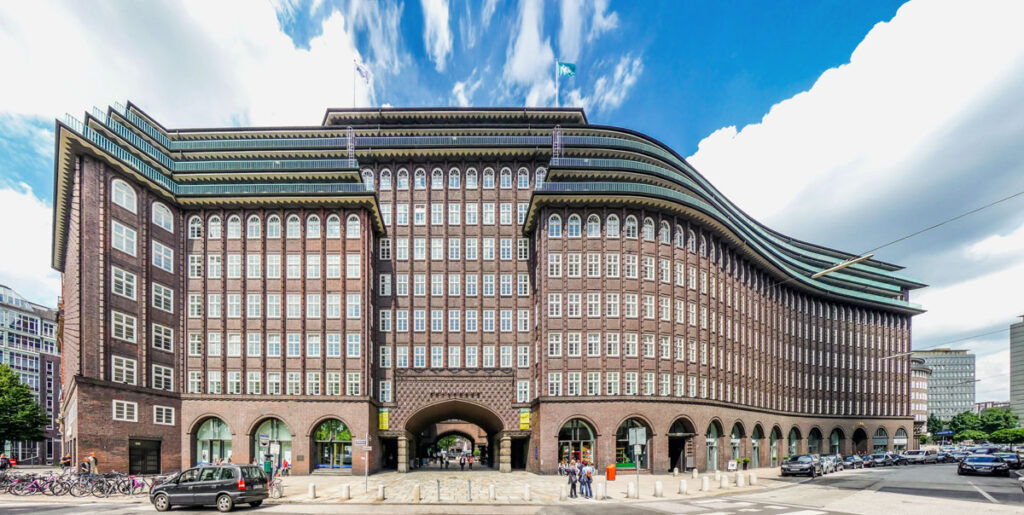 Hamburg-Sehenswuerdigkeiten-chilehaus