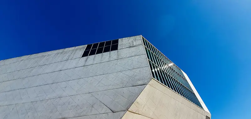 architektur_porto_Casa_do_Musica_perspektive