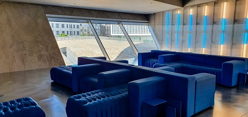 architecture_porto_Casa_do_Musica_seating groep