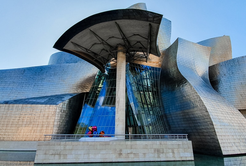 Bilbao-sehenswuerdigkeiten-guggenheim-museum