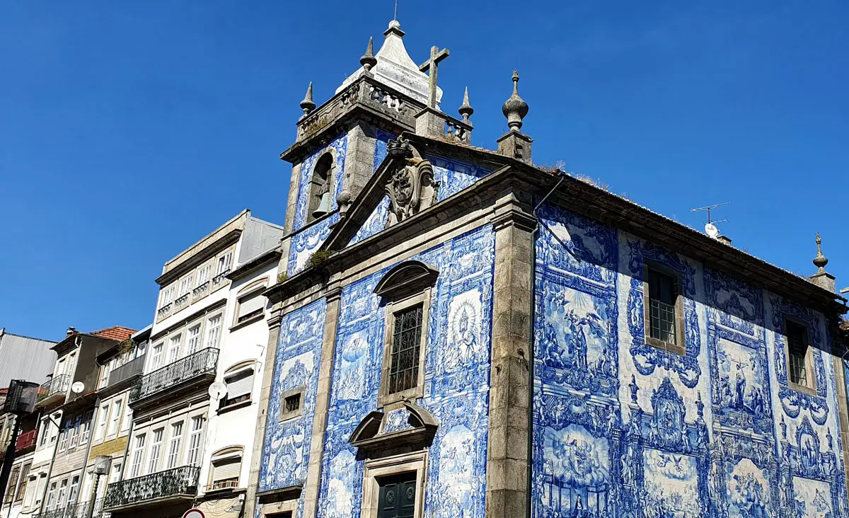Porto-Sehenswuerdigkeiten-Capela-das-Almas