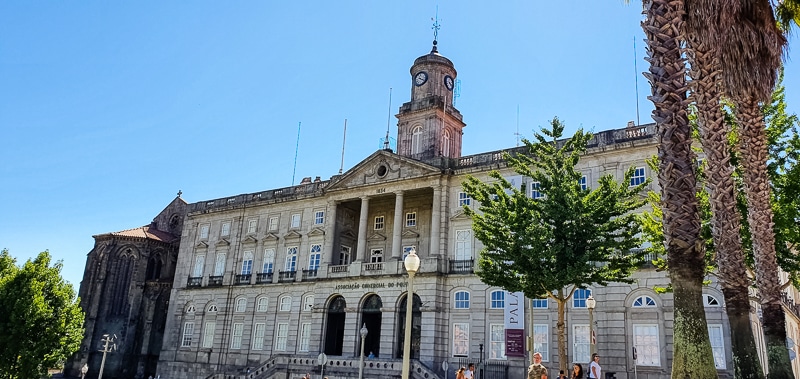 Porto_Sehenswuerdigkeiten-Palacio-da-Bolsa