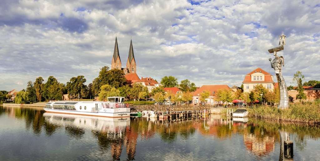 Neuruppin Sehenswürdigkeiten: Die 11 schönsten Highlights Neuruppin Sehenswürdigkeiten: Die 11 schönsten Highlights