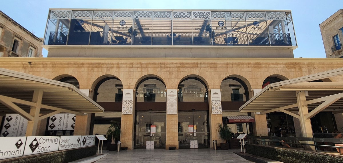 Ein_tag_in_valletta_Is-Suq_Tal-Belt_Food_Market