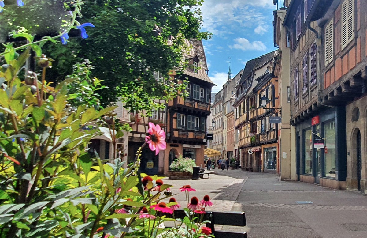 colmar_fachwerkhaeuser_gasse