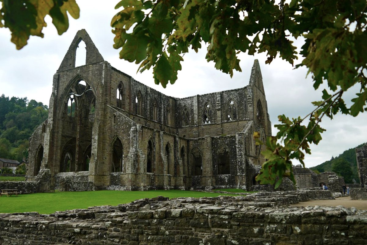 schoenste_kirchen_europa_tintern-abbey-wales